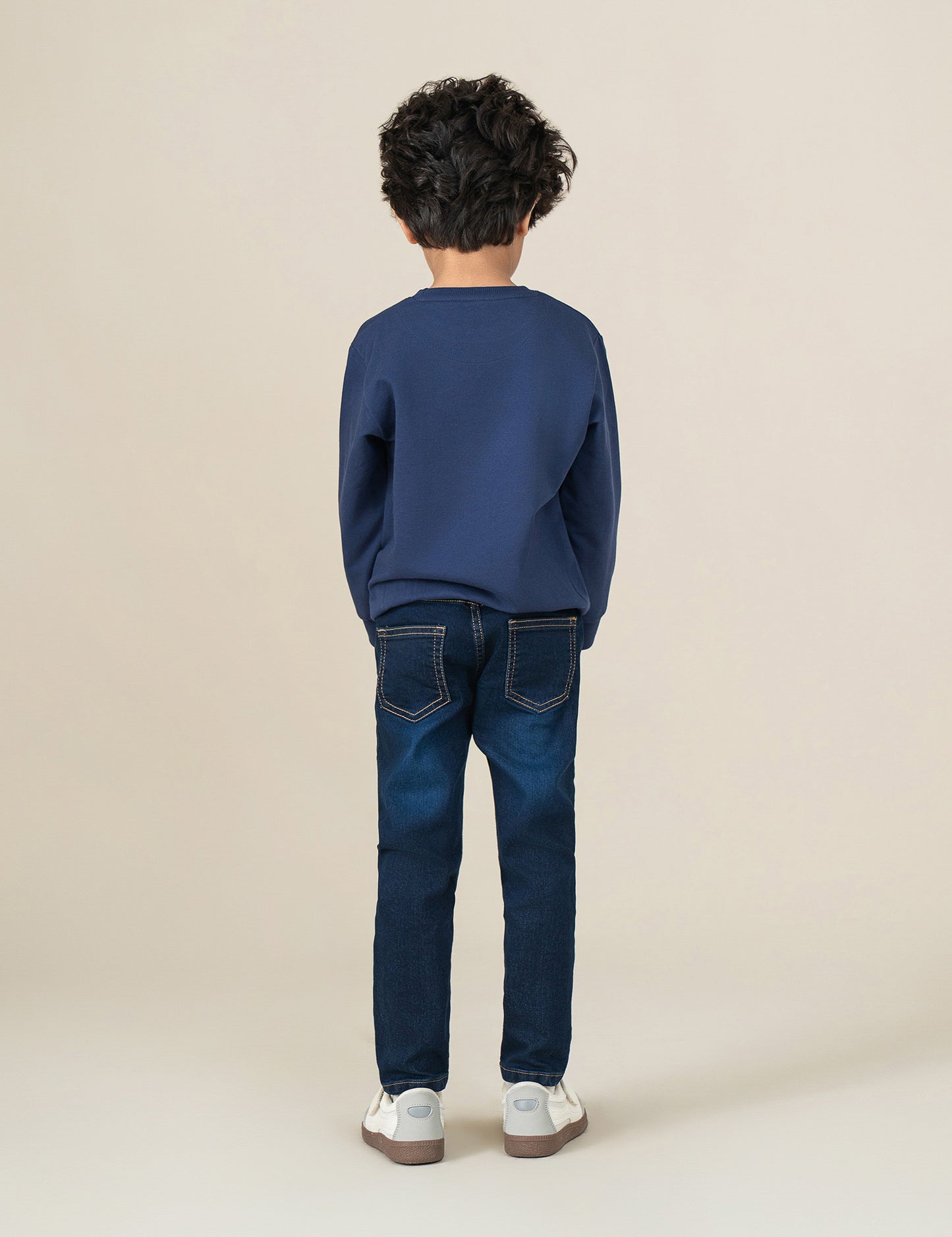 LIGHTNING MCQUEEN GRAPHIC SWEATSHIRT