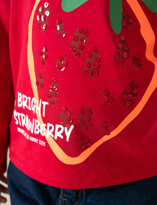 A BRIGHT STRAWBERRY PRINTED T-SHIRT