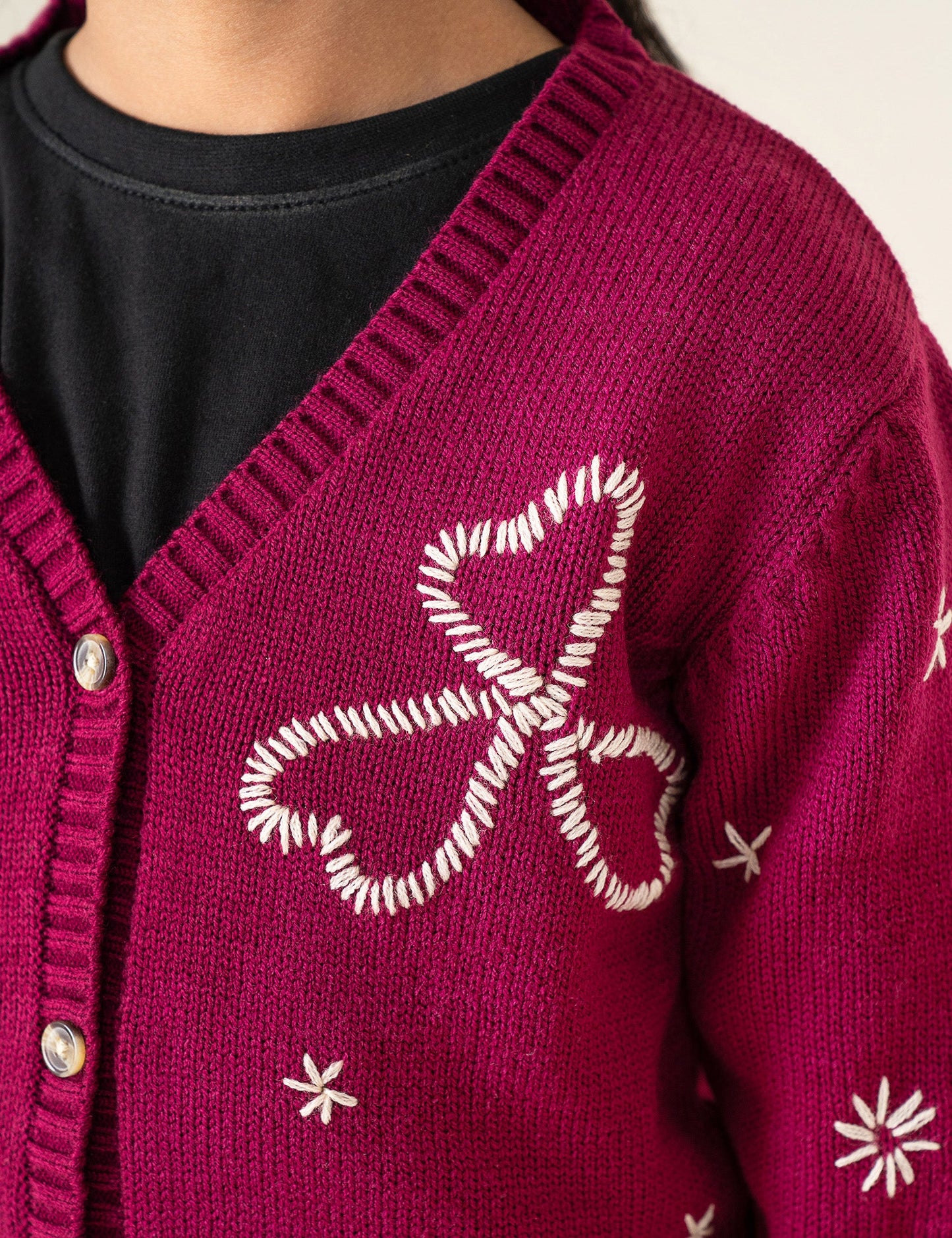 EMBROIDERED HEART KNITTED CARDIGAN