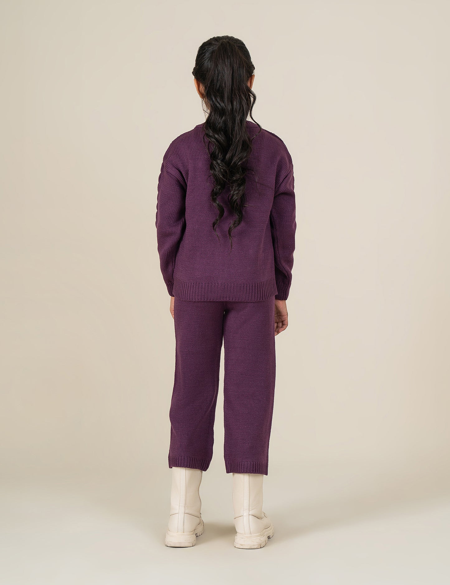 FLORAL EMBROIDERED KNITTED SWEATER