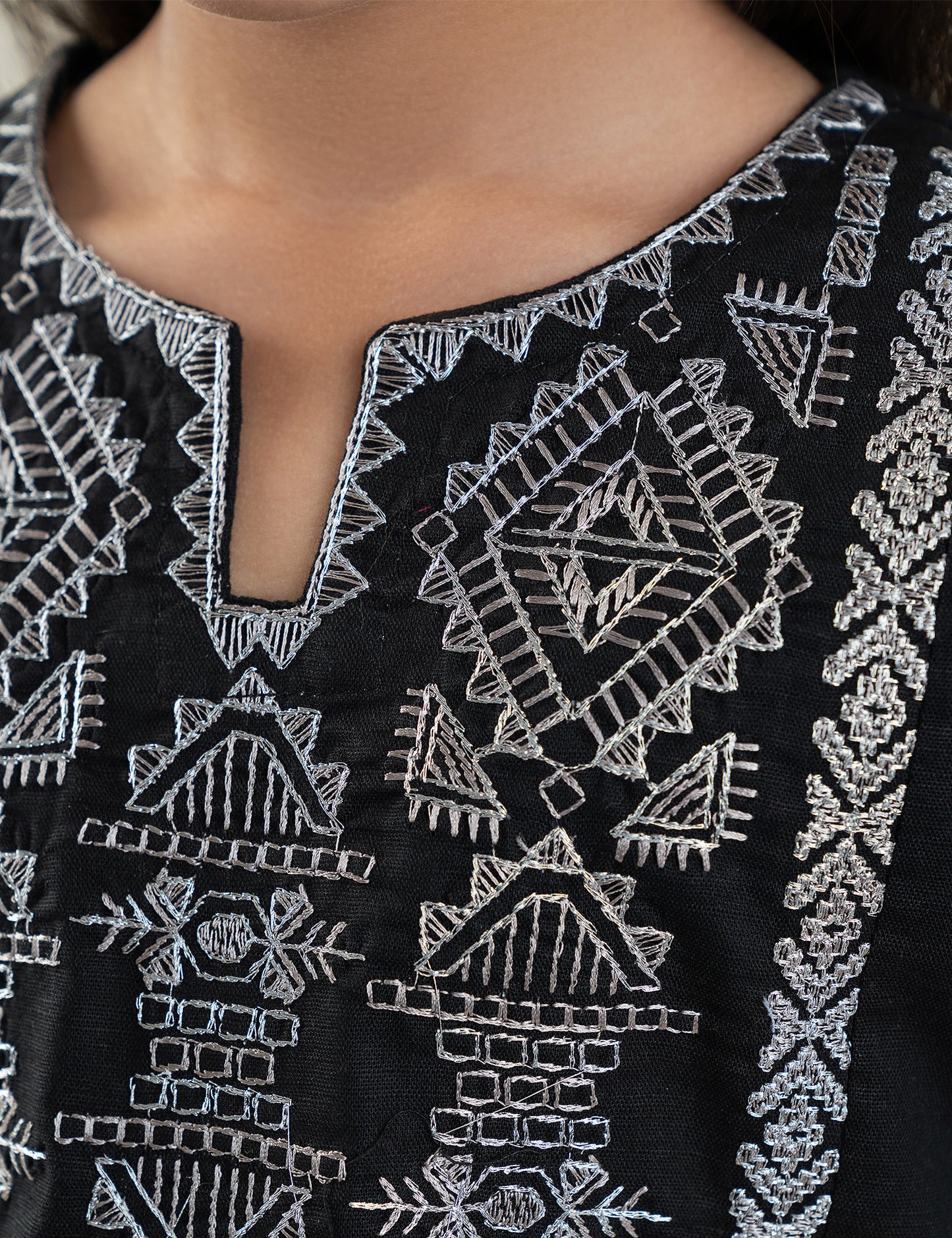 2 PIECE ETHNIC EMBROIDERED SUIT