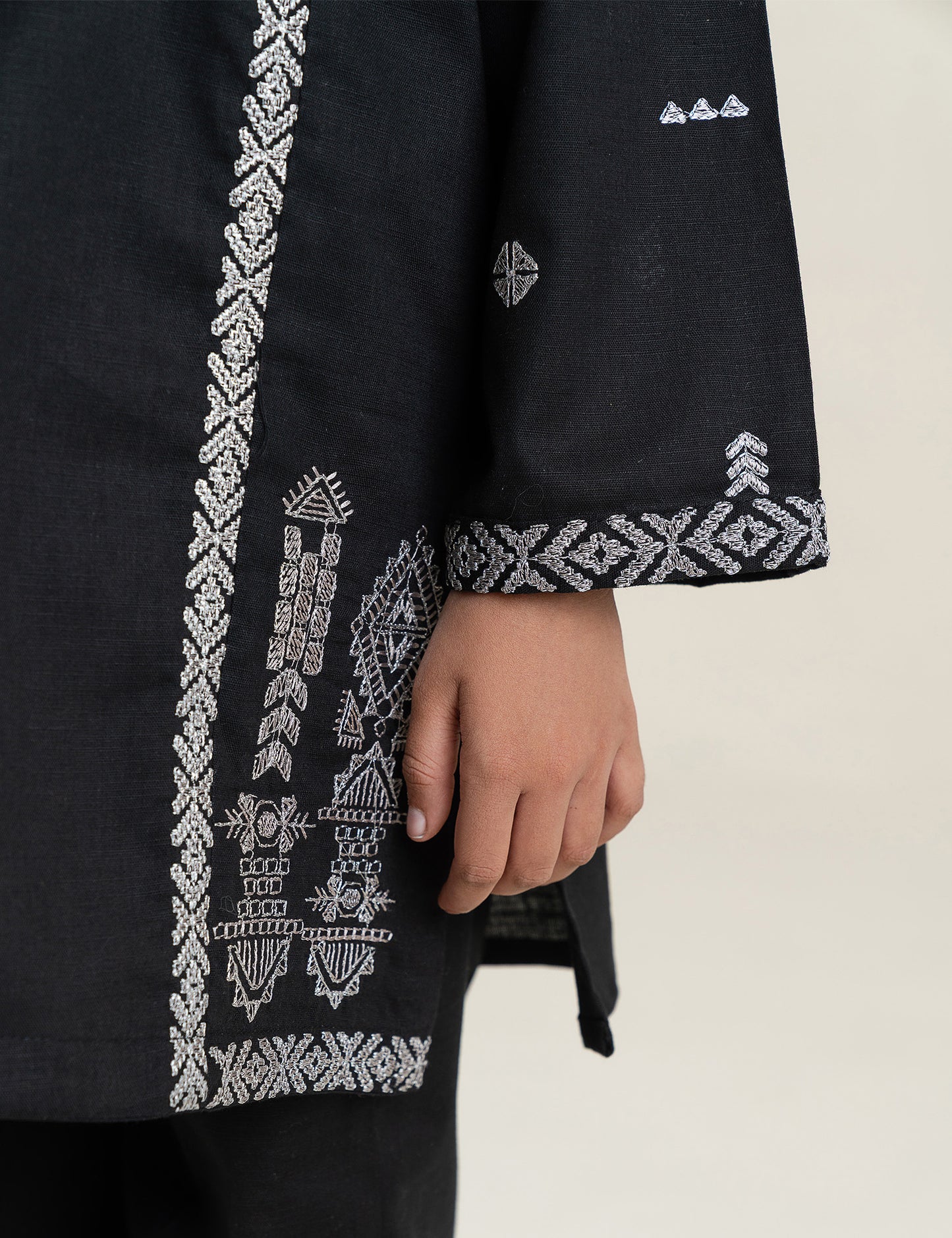 2 PIECE ETHNIC EMBROIDERED SUIT