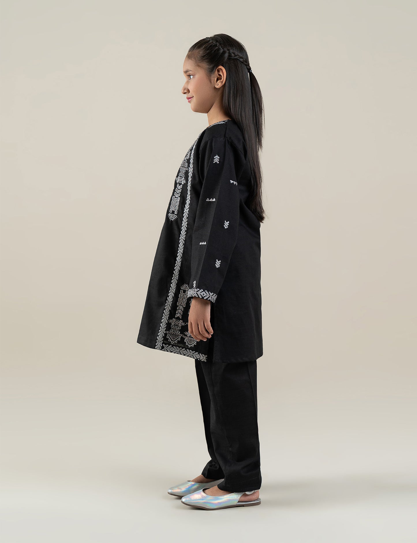 2 PIECE ETHNIC EMBROIDERED SUIT