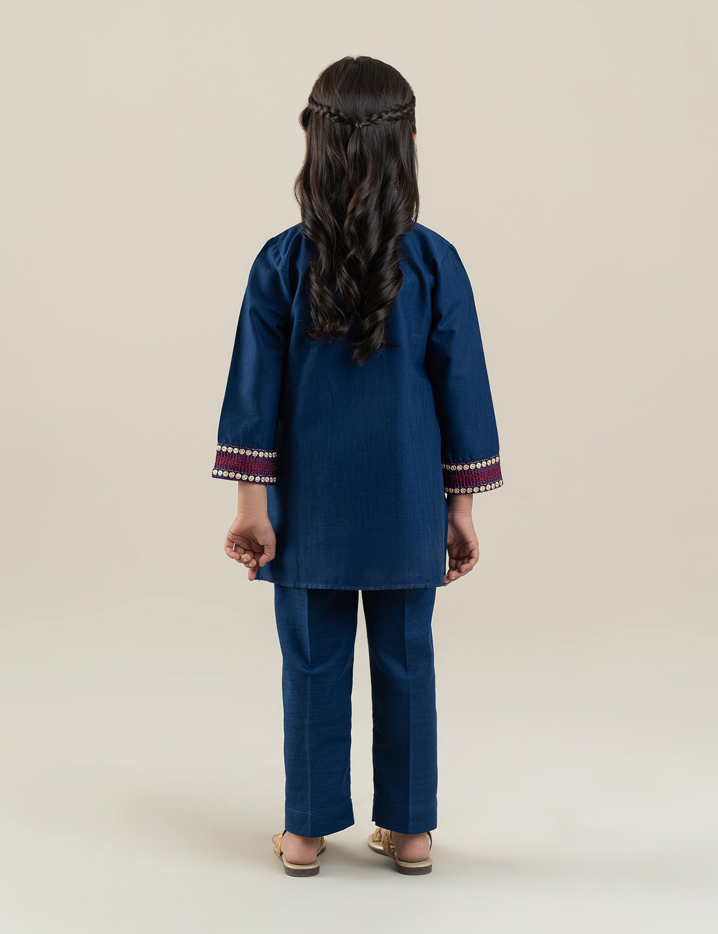 2 PIECE CONTRAST EMBROIDERED SUIT