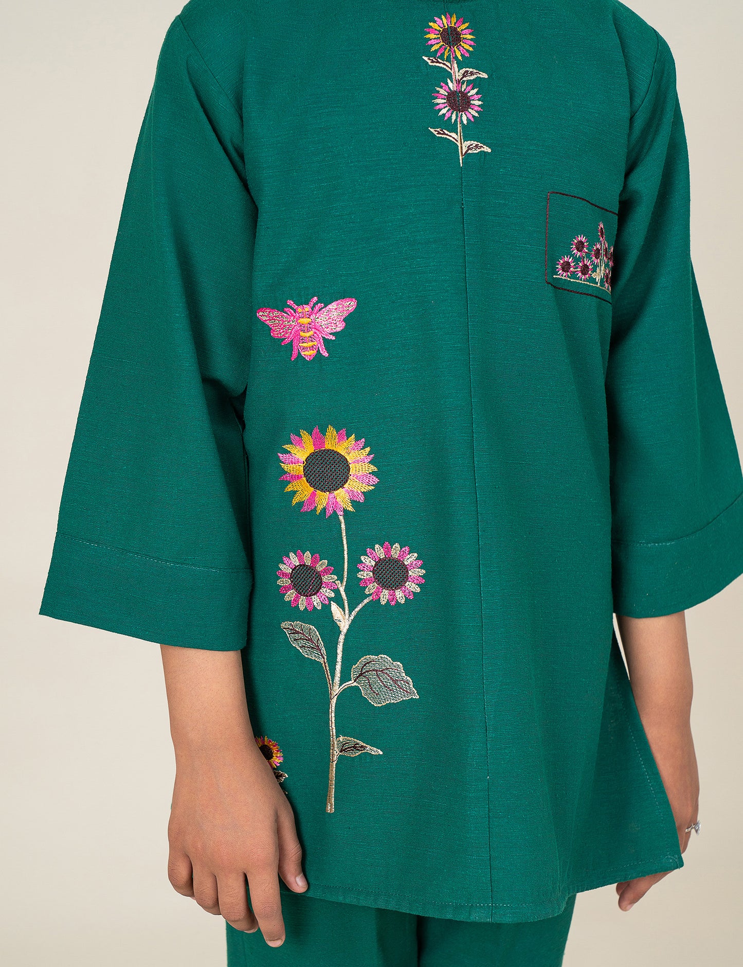 2 PIECE FLORAL EMBROIDERED SUIT