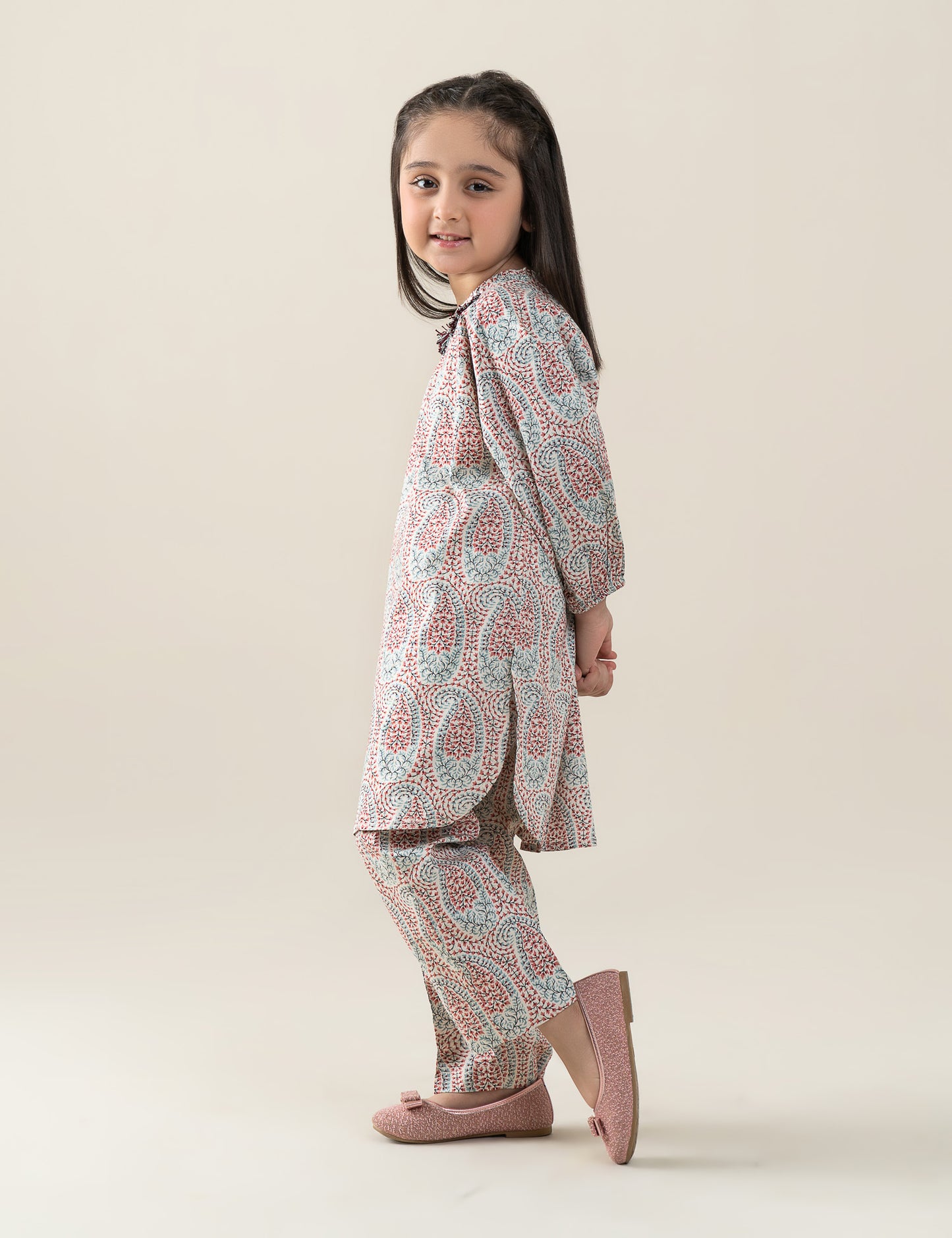 2 PIECE PRINTED SUIT