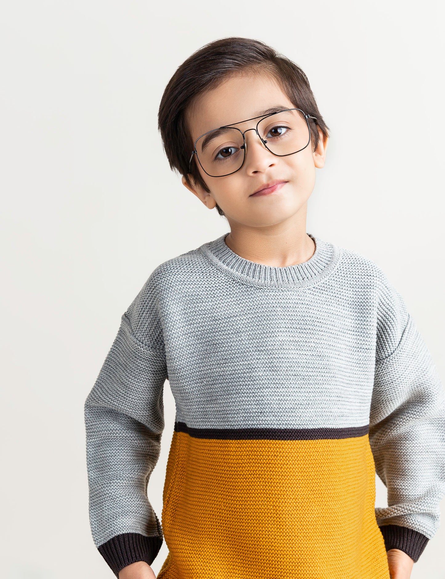 COLOR BLOCK SWEATER