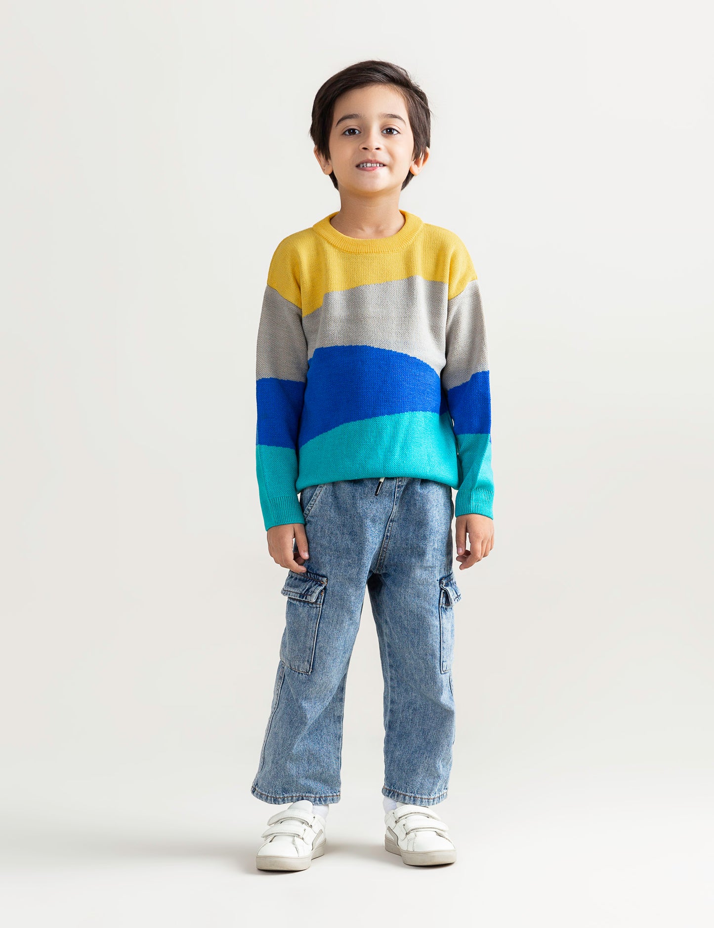 COLOR BLOCK KNITTED SWEATER