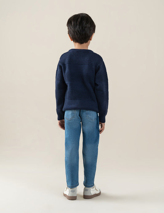 TEXTURED NAVY KNIT SWEATER