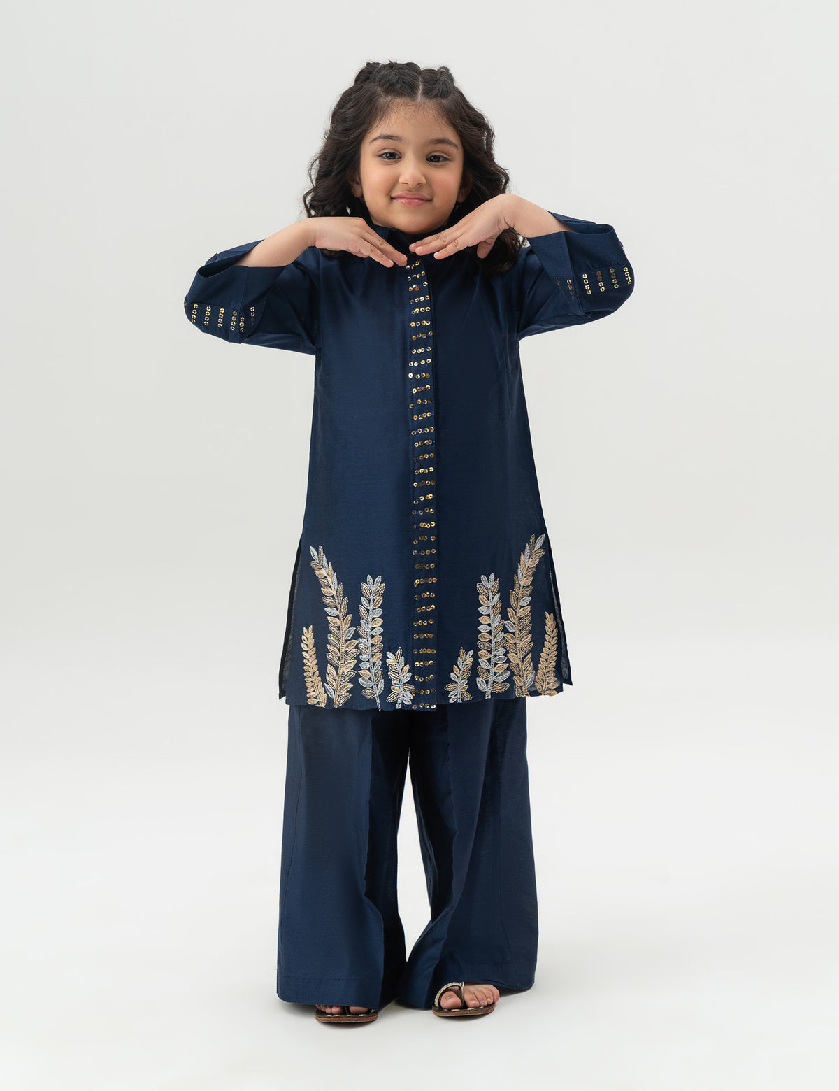 2 PIECE BUTTON DOWN EMBROIDERED SUIT