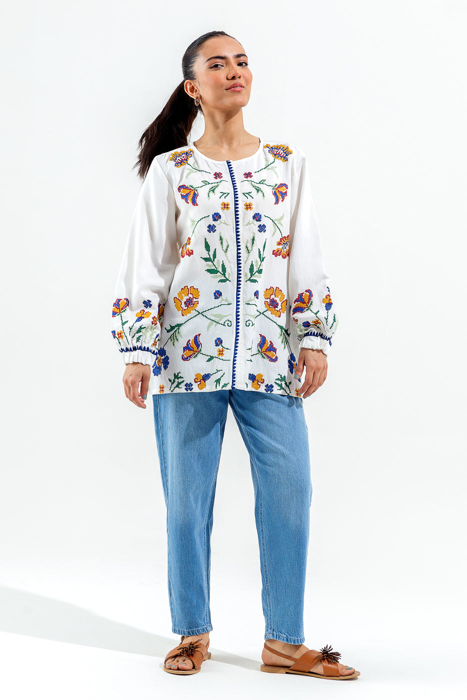 EMBROIDERED DOBBY WHITE ARSH TOP (PRET) - BEECHTREE