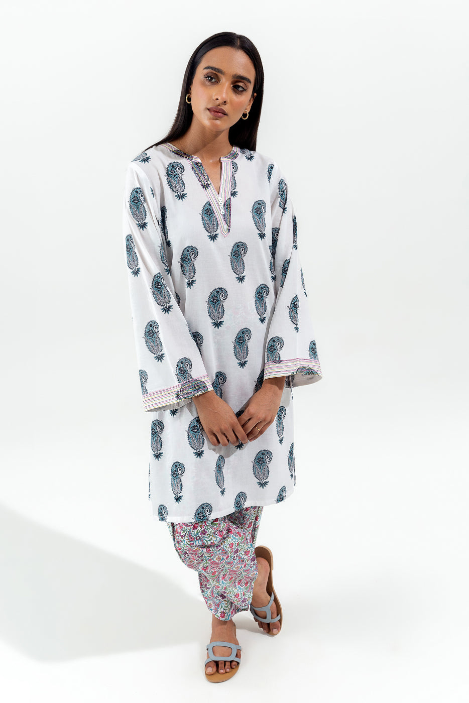 2 PIECE PRINTED LAWN SUIT (PRET)