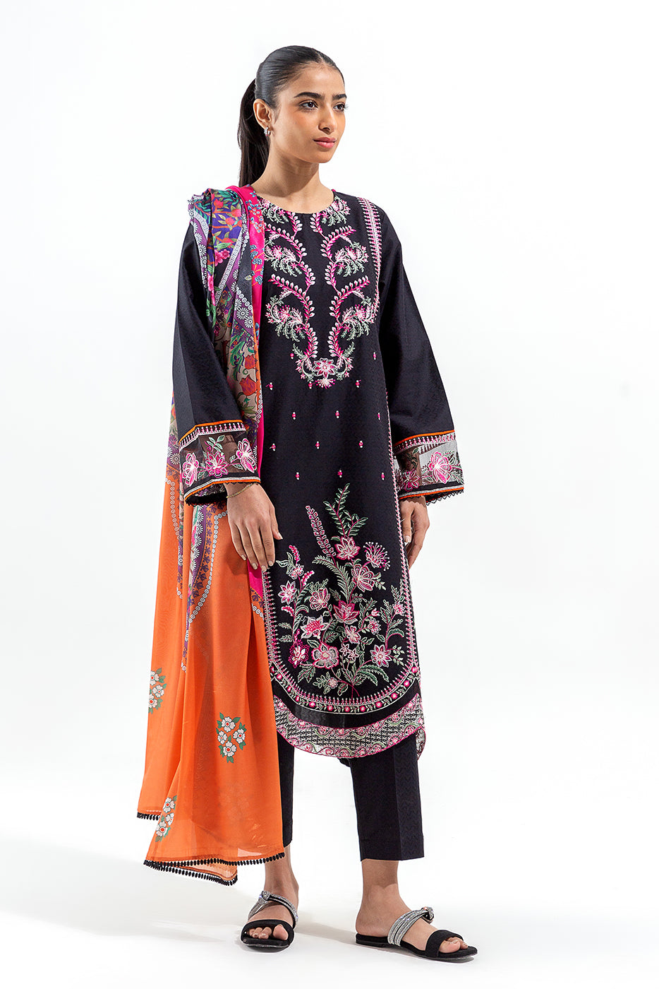 3 PIECE EMBROIDERED SELF JACQUARD SUIT (LUXURY PRET)