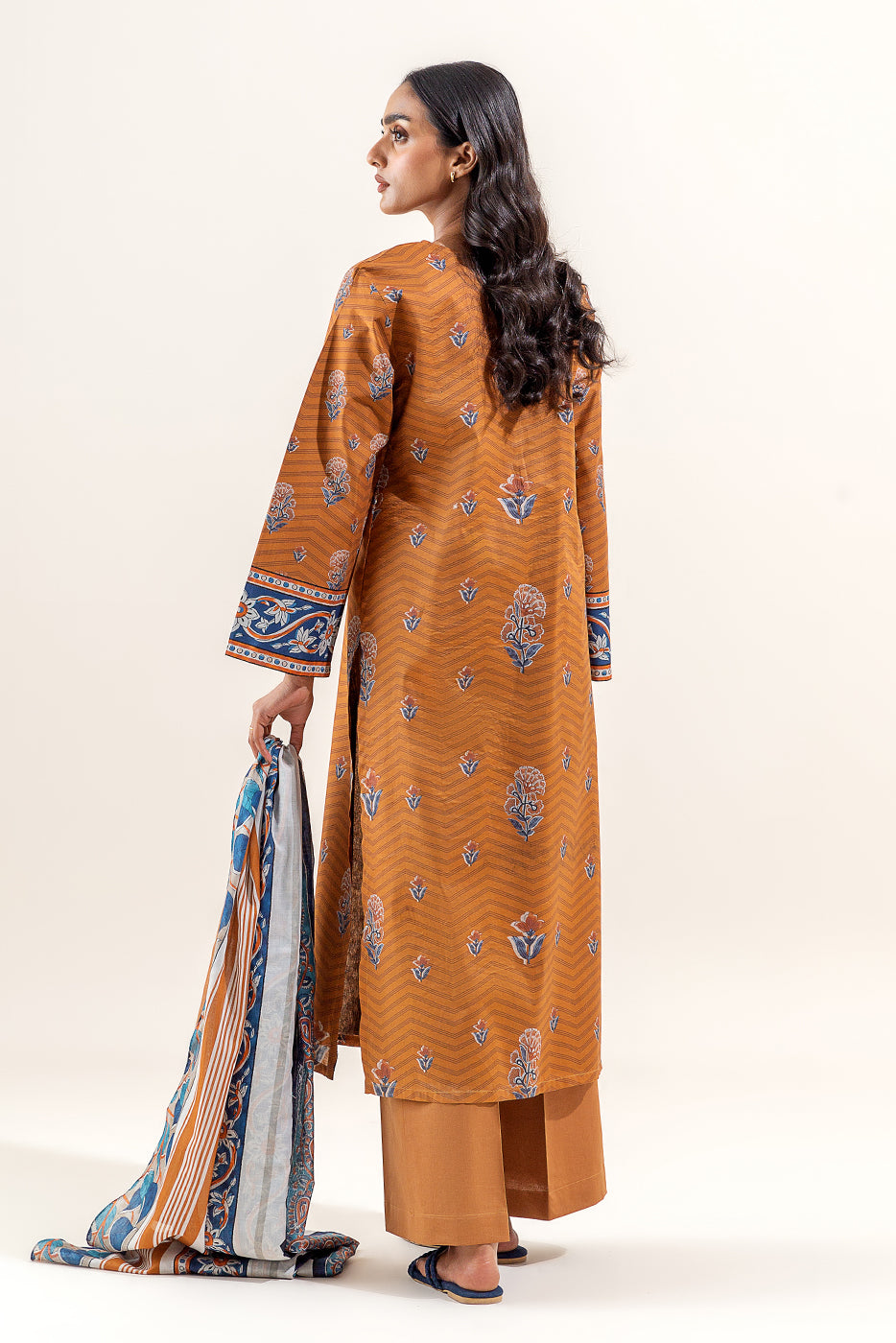 3 PIECE PRINTED LAWN SUIT-GOLDEN AMBER (UNSTITCHED)