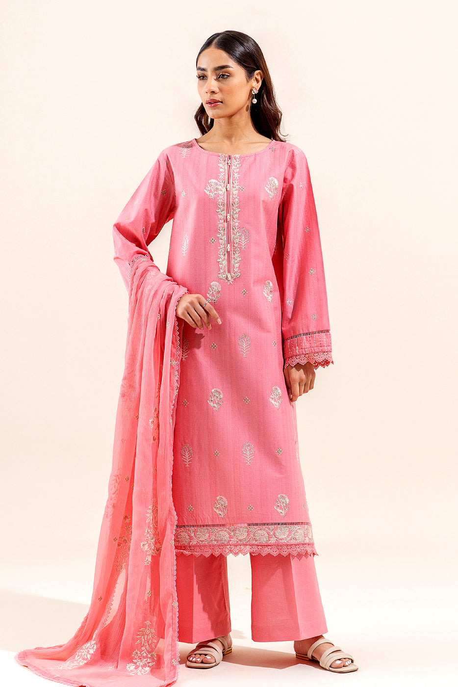 3 PIECE EMBROIDERED TEXTURED LAWN SUIT (UNSTITCHED)