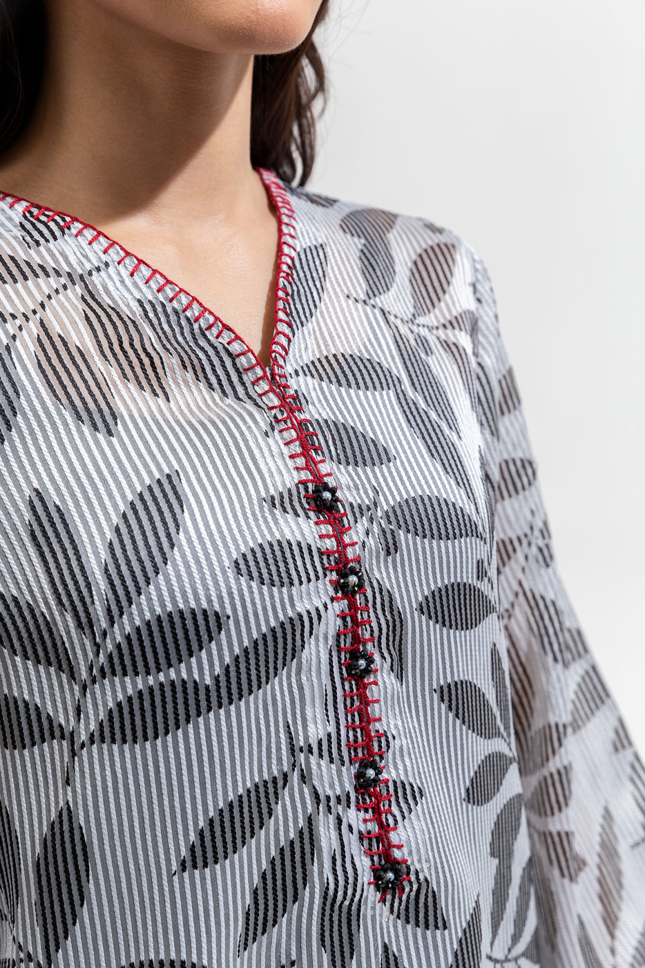 EMBROIDERED TEXTURED SHIRT (LUXURY-PRET)