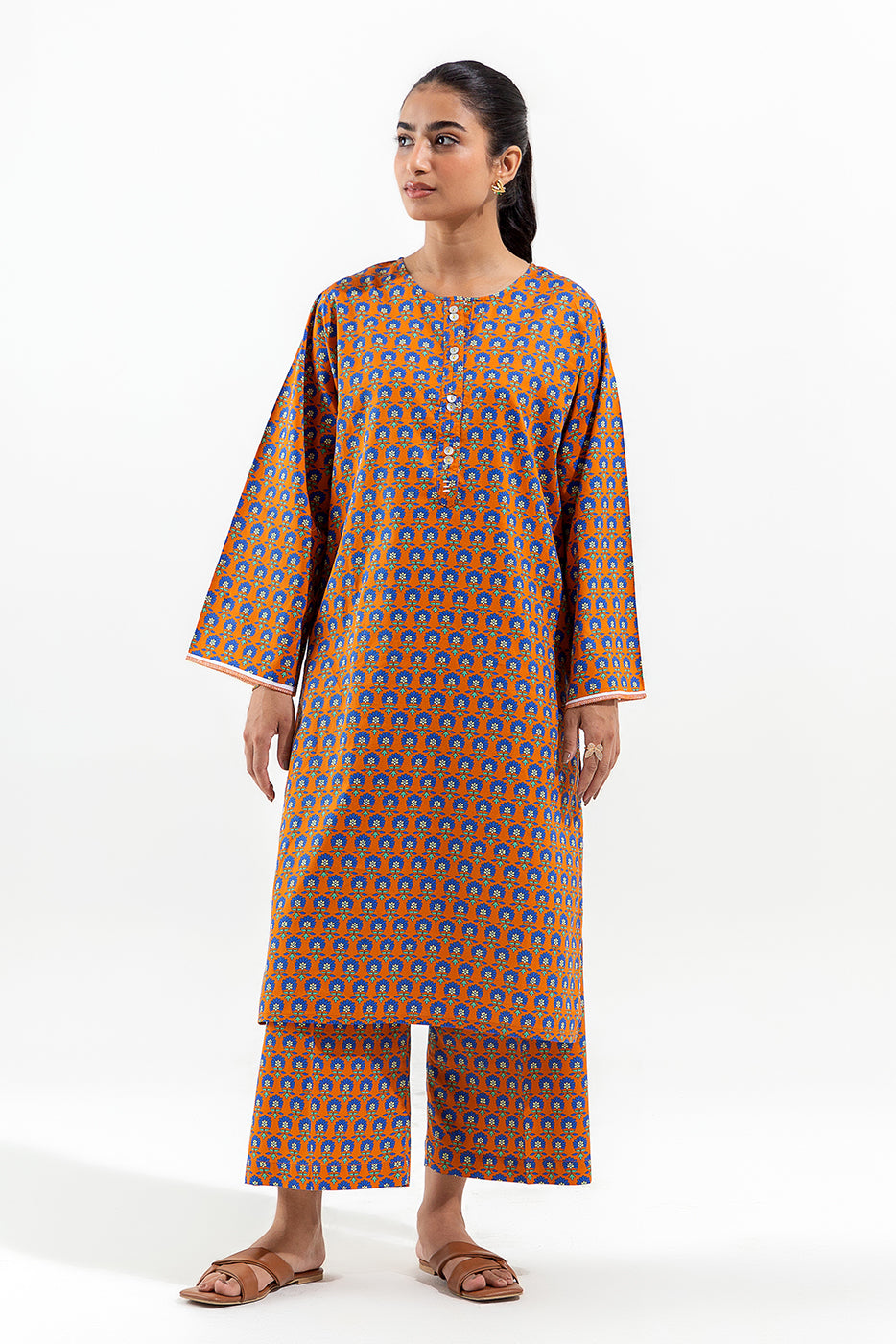 2 PIECE PRINTED LAWN SUIT (PRET)