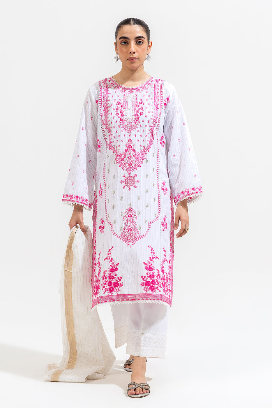 2 PIECE EMBROIDERED JACQUARD SUIT (LUXURY-PRET)