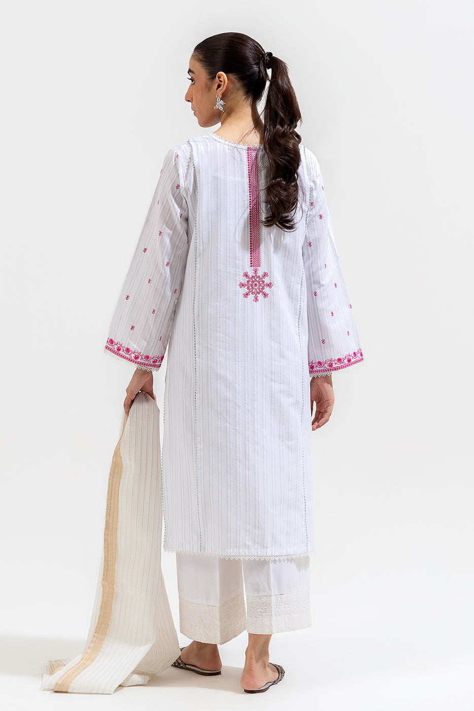 2 PIECE EMBROIDERED JACQUARD SUIT (LUXURY-PRET)