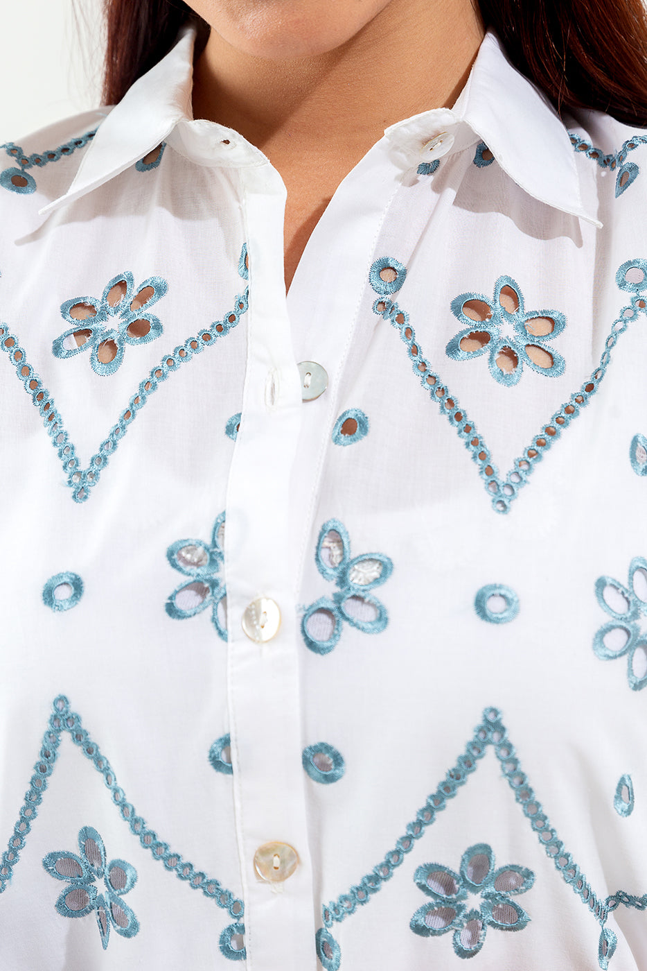 EMBROIDERED DROP SHOULDER SHIRT