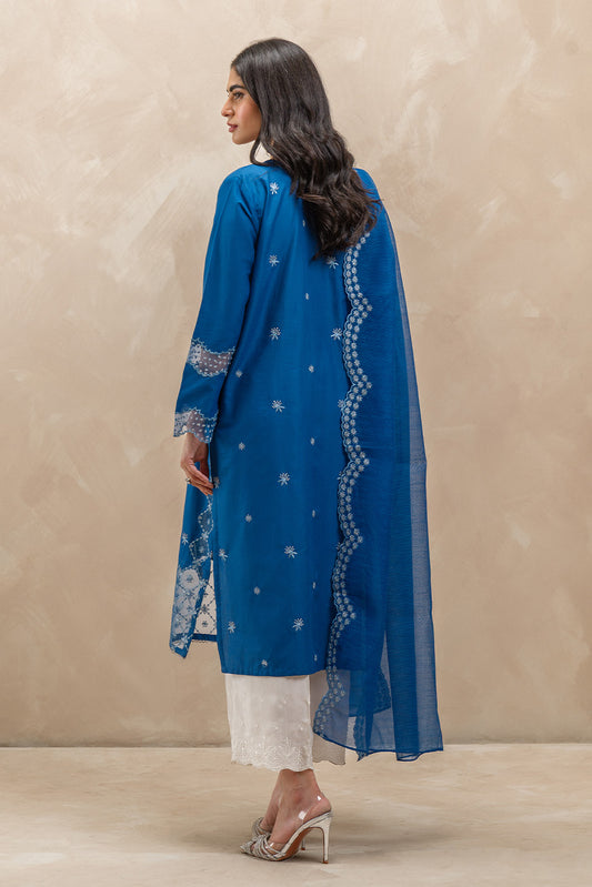 2 PIECE EMBROIDERED LAWN SUIT (LUXURY-PRET)