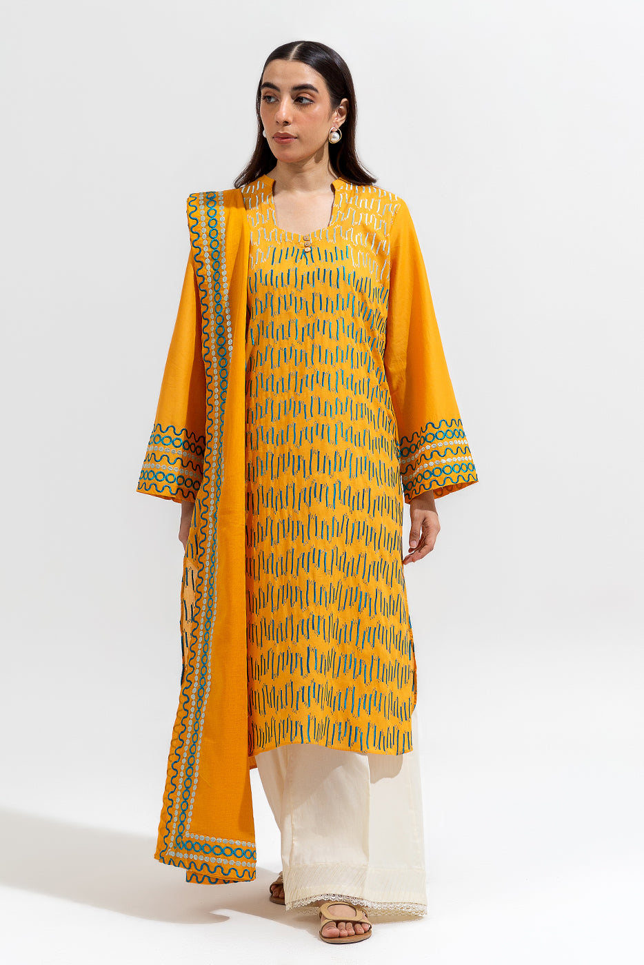 2 PIECE EMBROIDERED LAWN SUIT (PRET)