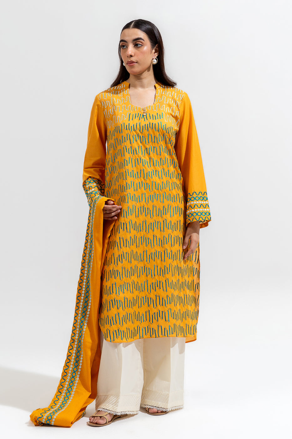 2 PIECE EMBROIDERED LAWN SUIT (PRET)