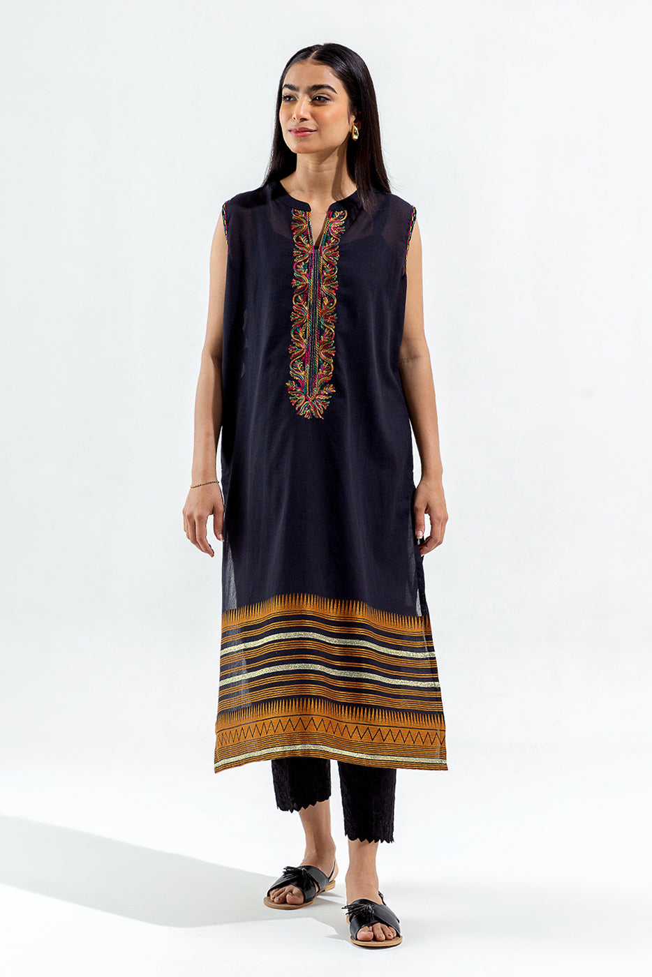 EMBROIDERED LAWN SHIRT (PRET)