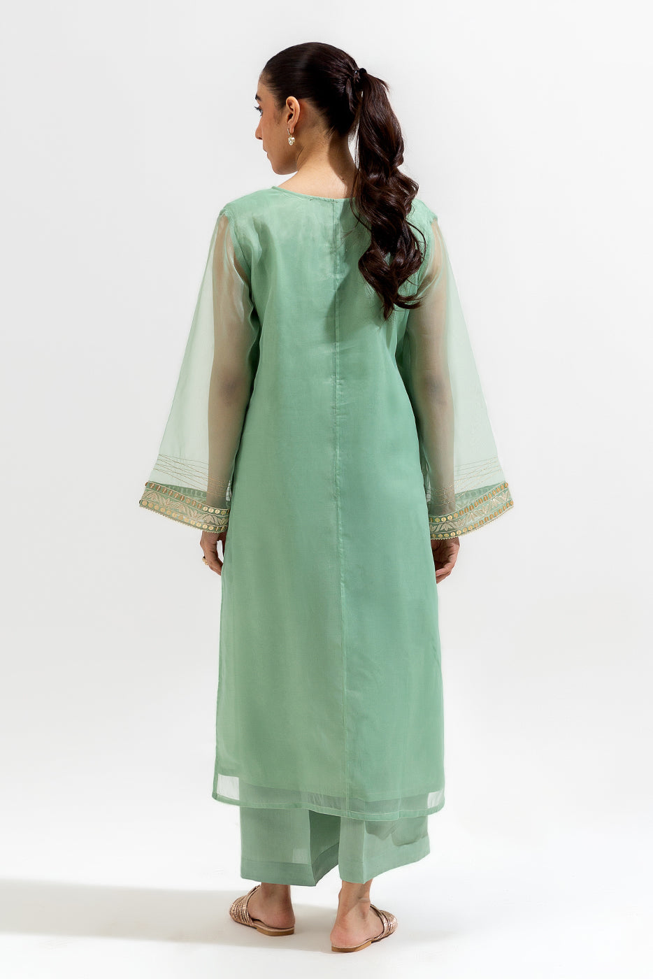 2 PIECE EMBROIDERED ORGANZA SUIT (LUXURY-PRET)
