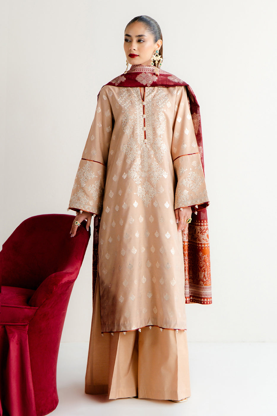 3 PIECE EMBROIDERED JACQUARD SUIT-TAUPE TREASURE (UNSTITCHED)