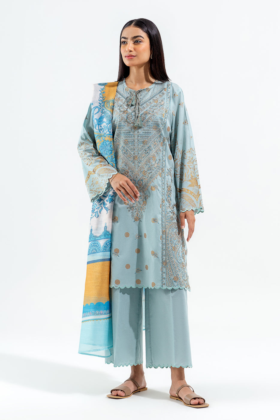 3 PIECE EMBROIDERED LAWN SUIT (LUXURY PRET)