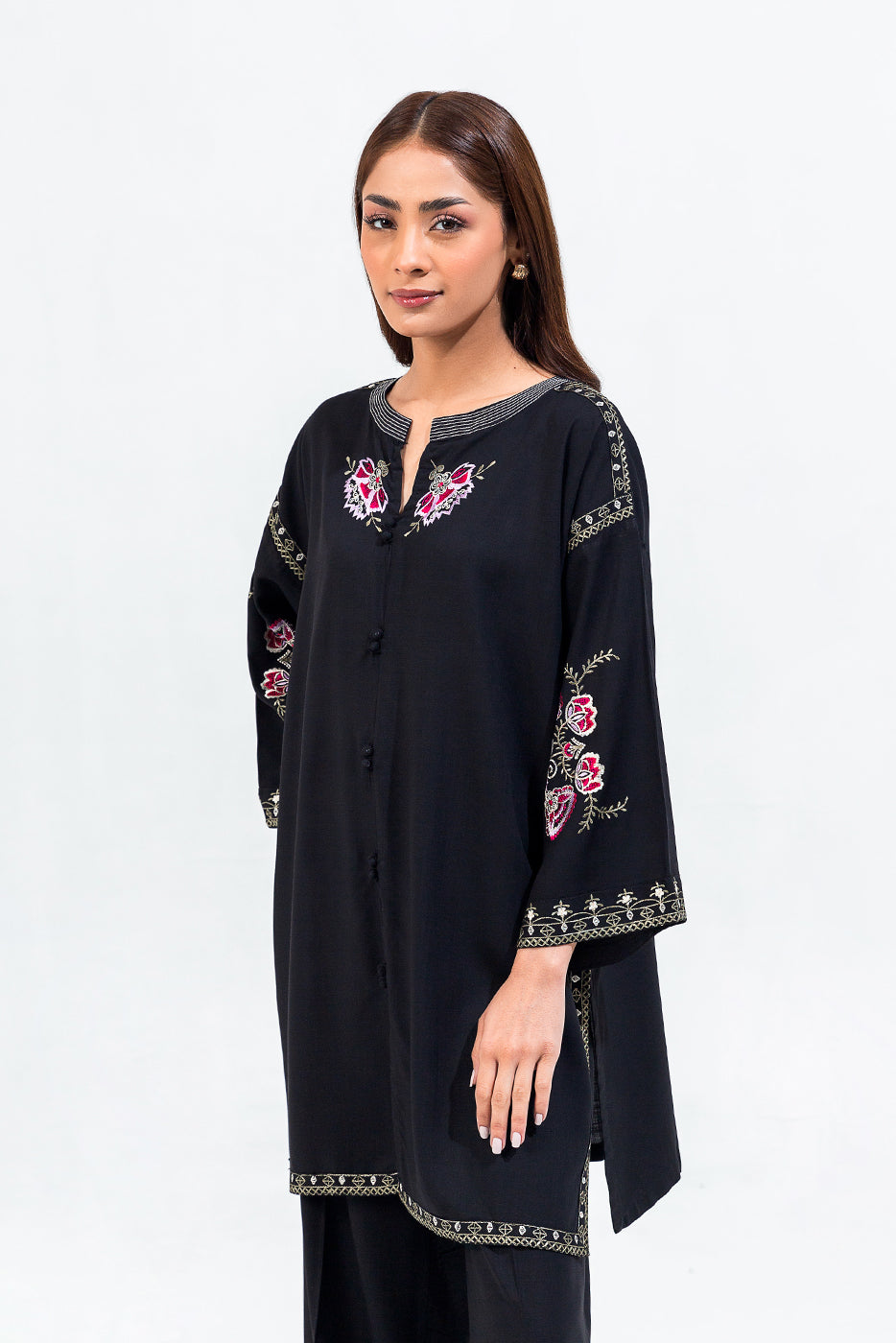 2 PIECE EMBROIDERED VISCOSE SUIT (PRET)