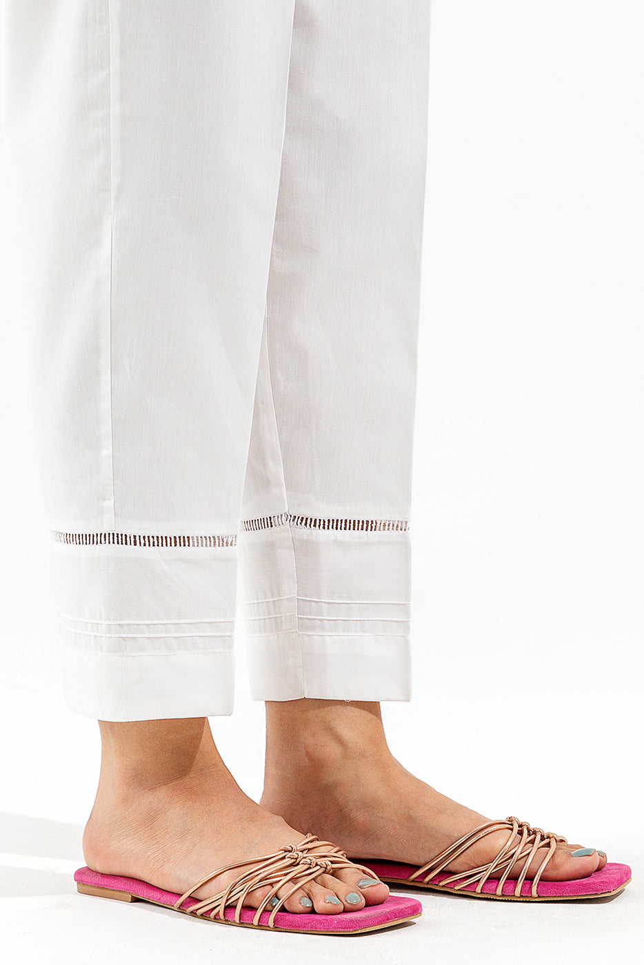 BASIC STRAIGHT PANTS