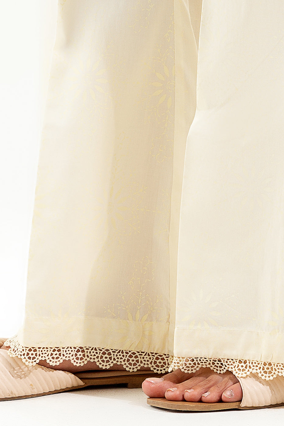 EMBROIDERED STRAIGHT PANTS – BEECHTREE