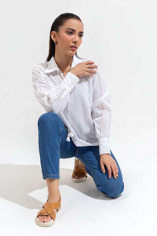 WHITE EMBROIDERED COLLAR SHIRT