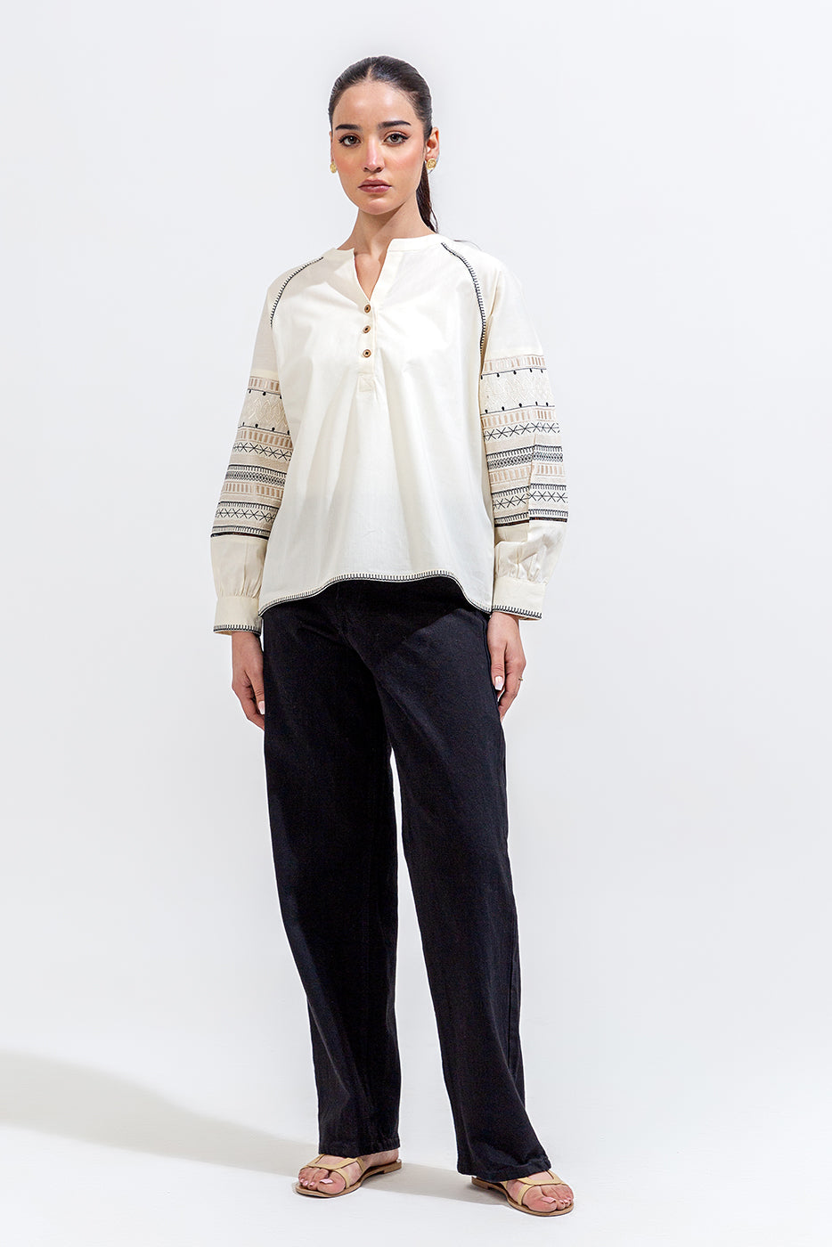 EMBROIDERED FLAT BAND SHIRT