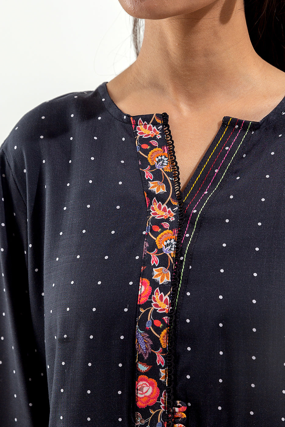 2 PIECE PRINTED LAWN SUIT (PRET)
