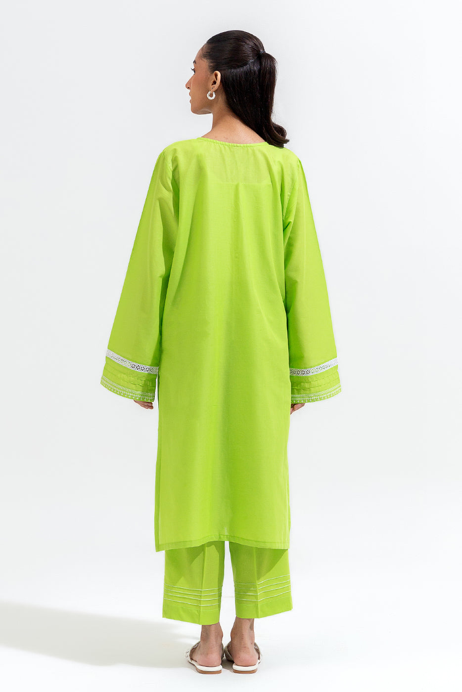 2 PIECE EMBROIDERED LAWN SUIT (PRET)