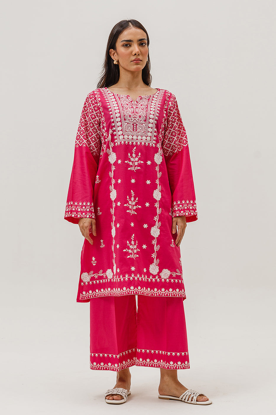 2 PIECE EMBROIDERED LAWN SUIT (PRET)