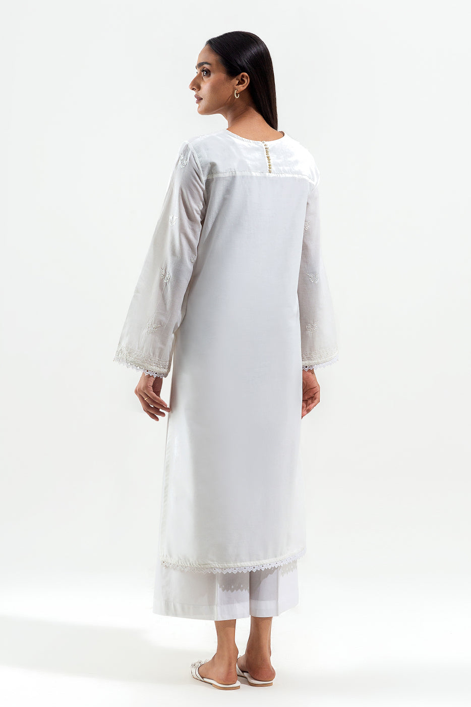 EMBROIDERED LAWN SHIRT (PRET)