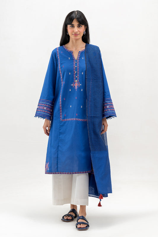 2 PIECE EMBROIDERED LAWN SUIT (PRET)