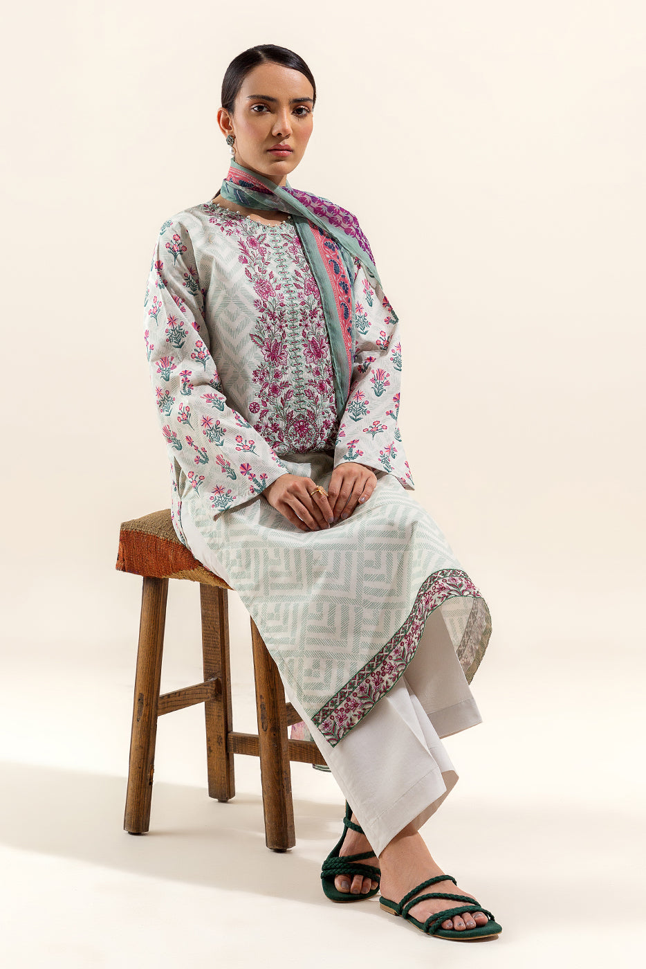 2 PIECE EMBROIDERED LAWN SUIT-PRIMROSE ASH (UNSTITCHED)