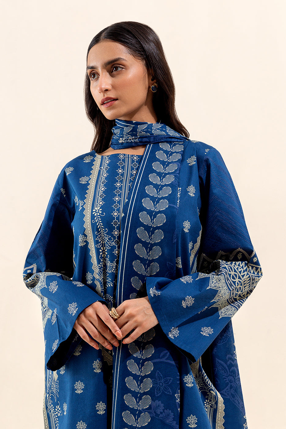 2 PIECE PRINTED LAWN SUIT-AEGEAN KNOTS (UNSTITCHED)