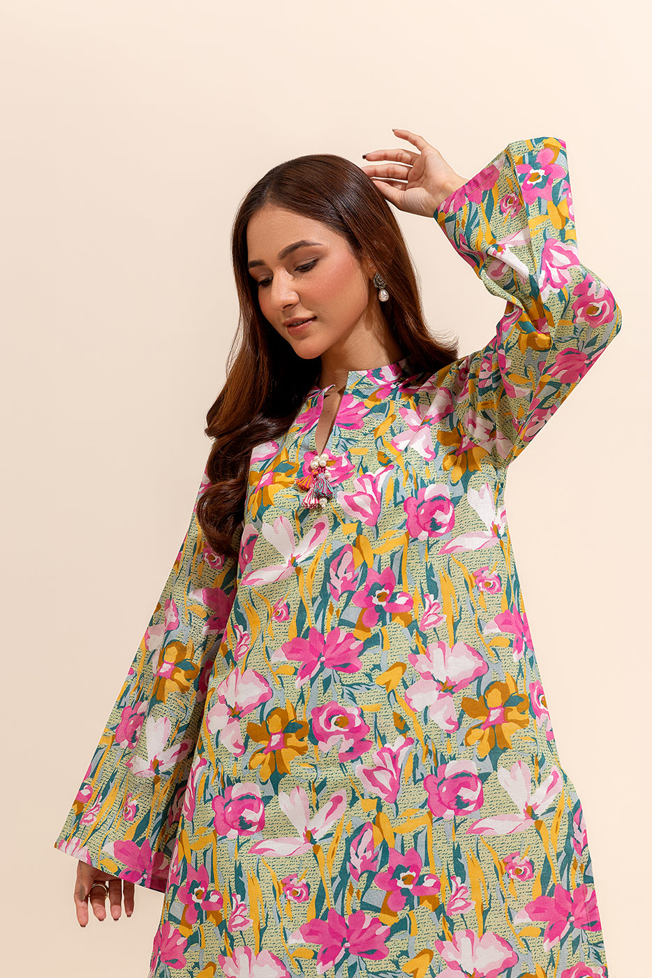 2 PIECE PRINTED LAWN SUIT-PEONY GARLAND (UNSTITCHED)