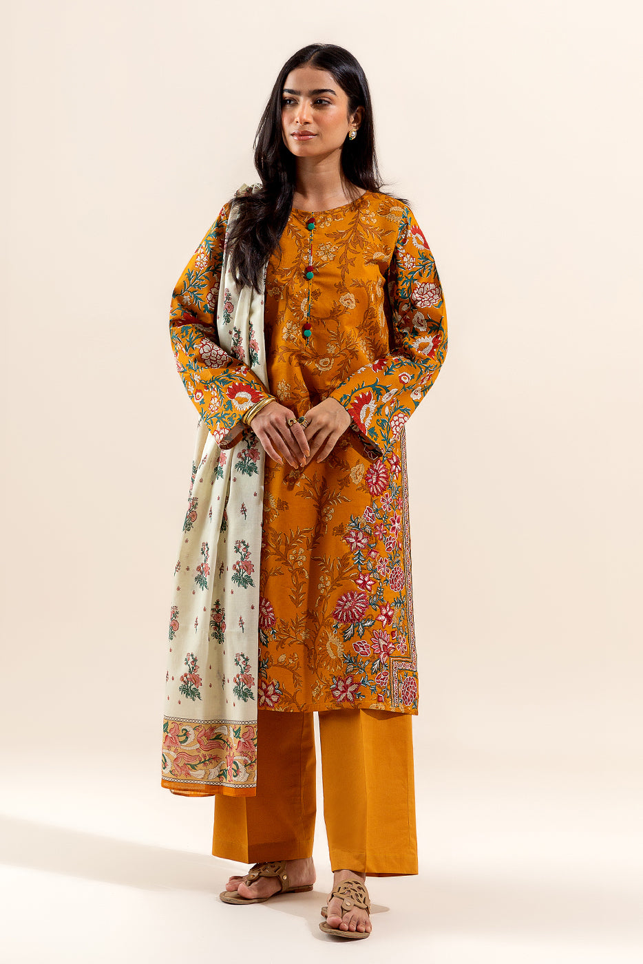 3 PIECE EMBROIDERED LAWN SUIT-CREWEL APRICOT (UNSTITCHED)