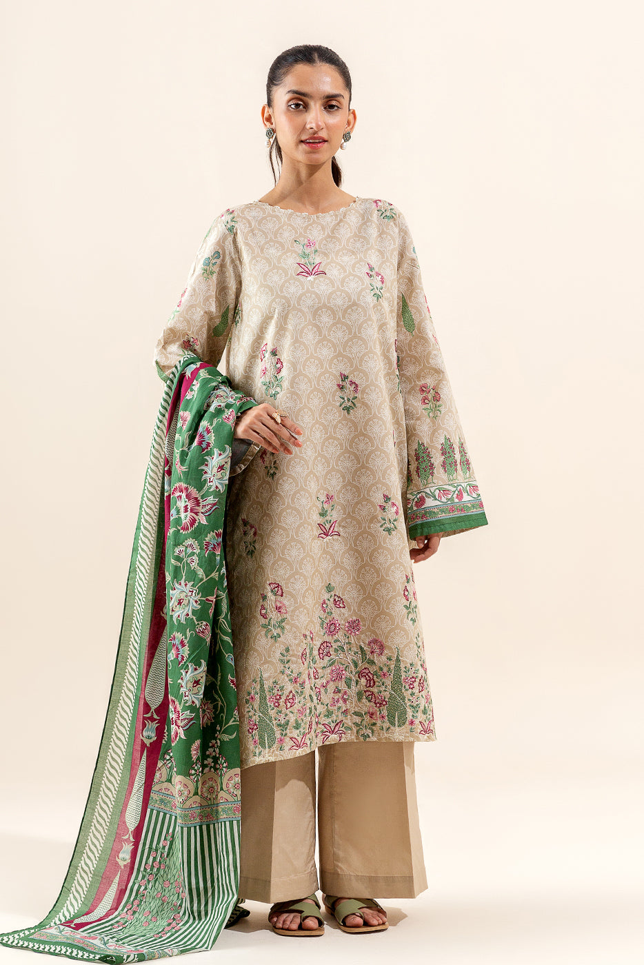 3 PIECE EMBROIDERED LAWN SUIT-CREWEL BEIGE (UNSTITCHED)