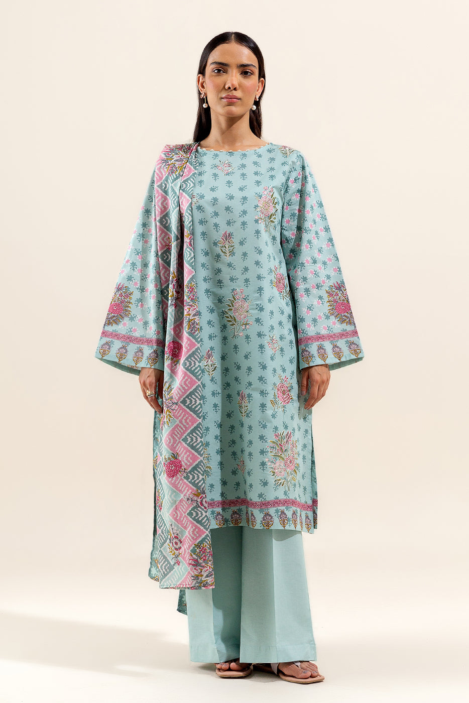 3 PIECE EMBROIDERED LAWN SUIT-SAGE GREEN (UNSTITCHED)