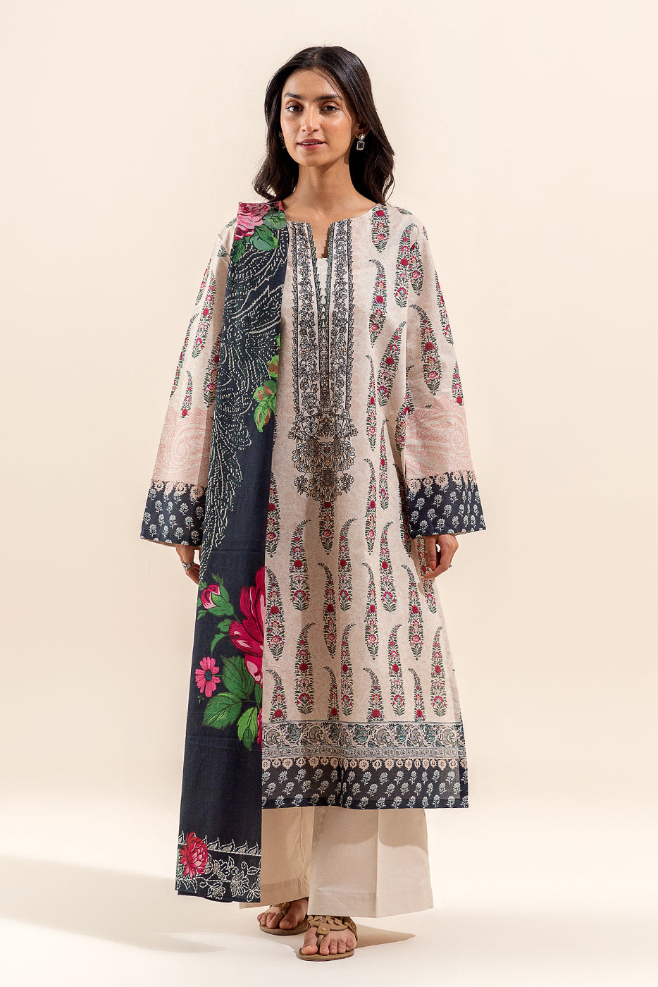 3 PIECE PRINTED LAWN SUIT-PAISLEY TAN (UNSTITCHED)