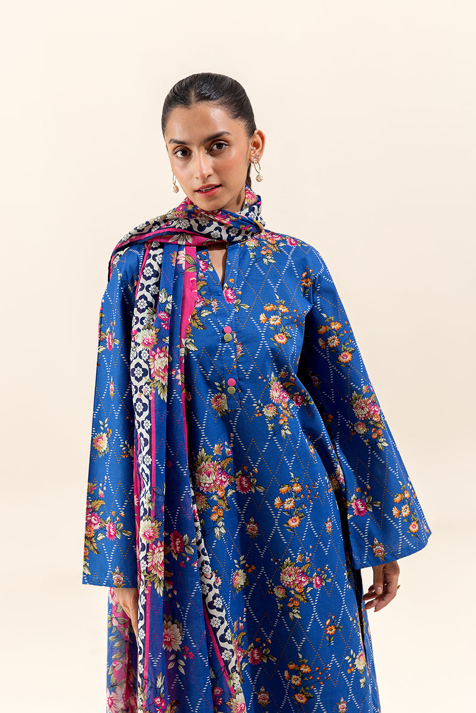 3 PIECE PRINTED LAWN SUIT-MOONLIGHT BLOSSOM (UNSTITCHED)