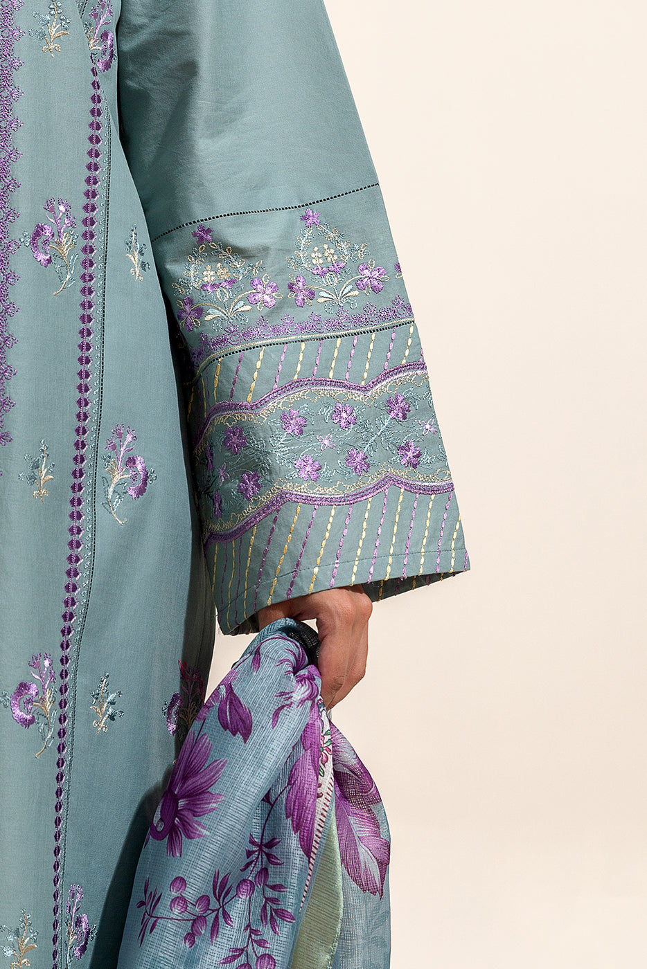 2 PIECE EMBROIDERED LAWN SUIT-MINT GLOW (UNSTITCHED)